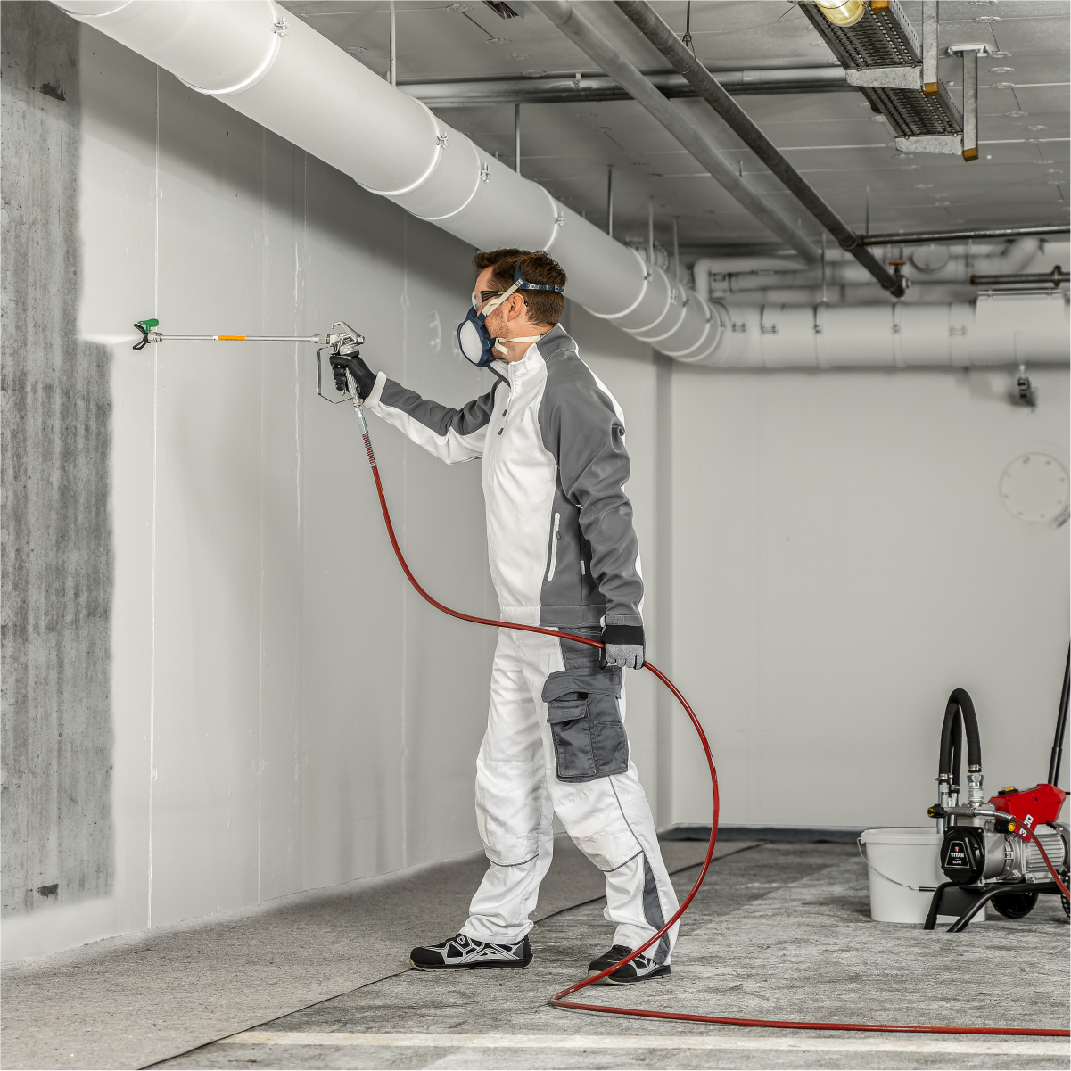 Titan Elite 3100 240v Airless Sprayer Spray Plant UK