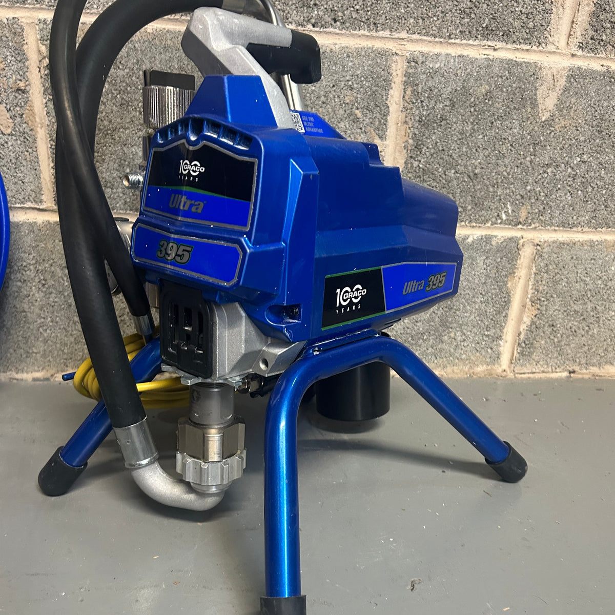 EX-DEMO ULTRA 395, STAND